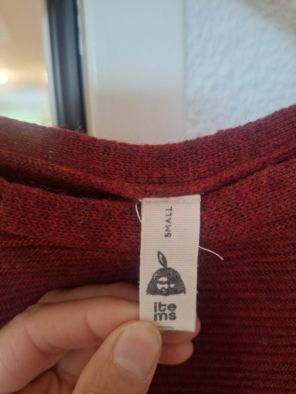 Pulls & Sweat-shirts: Kitchener-Woll-Pullover, braun-rötlich, Gr. S – D'occasion à Bremgarten par tiz_x5xc 1