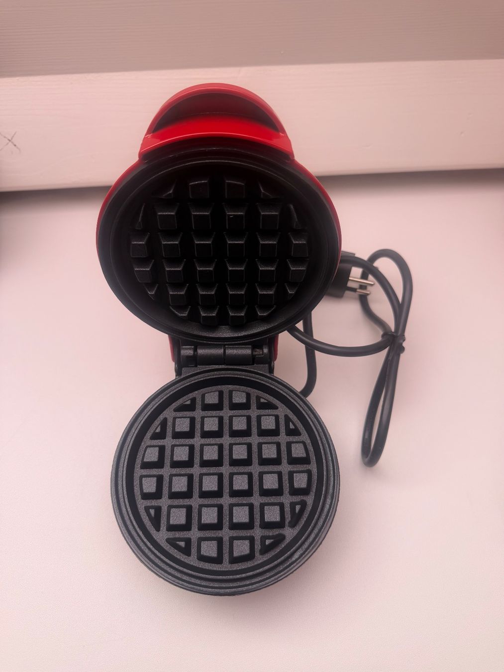 Elettrodomestici da cucina: Mini Waffeleisen neu – Nuovo e nell'imballaggio originale da Kloten venduto da des_xv52 1