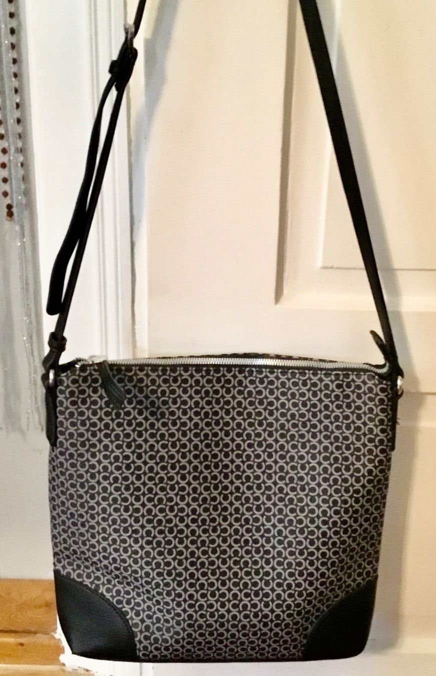 Taschen für Damen: Handtasche – Neu (gemäss Beschreibung) aus Schlieren von Jeajet 4