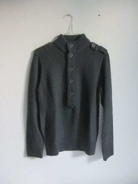 Pullover & Sweatshirts: SMOG - Strickpullover dunkelgrau M – Gebraucht aus Zürich von Diazaio