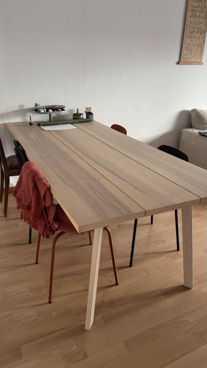 Ikea Tavoli: Esstisch Holz 200x90cm neuwertig – Usato da Basel venduto da aay_l5ht