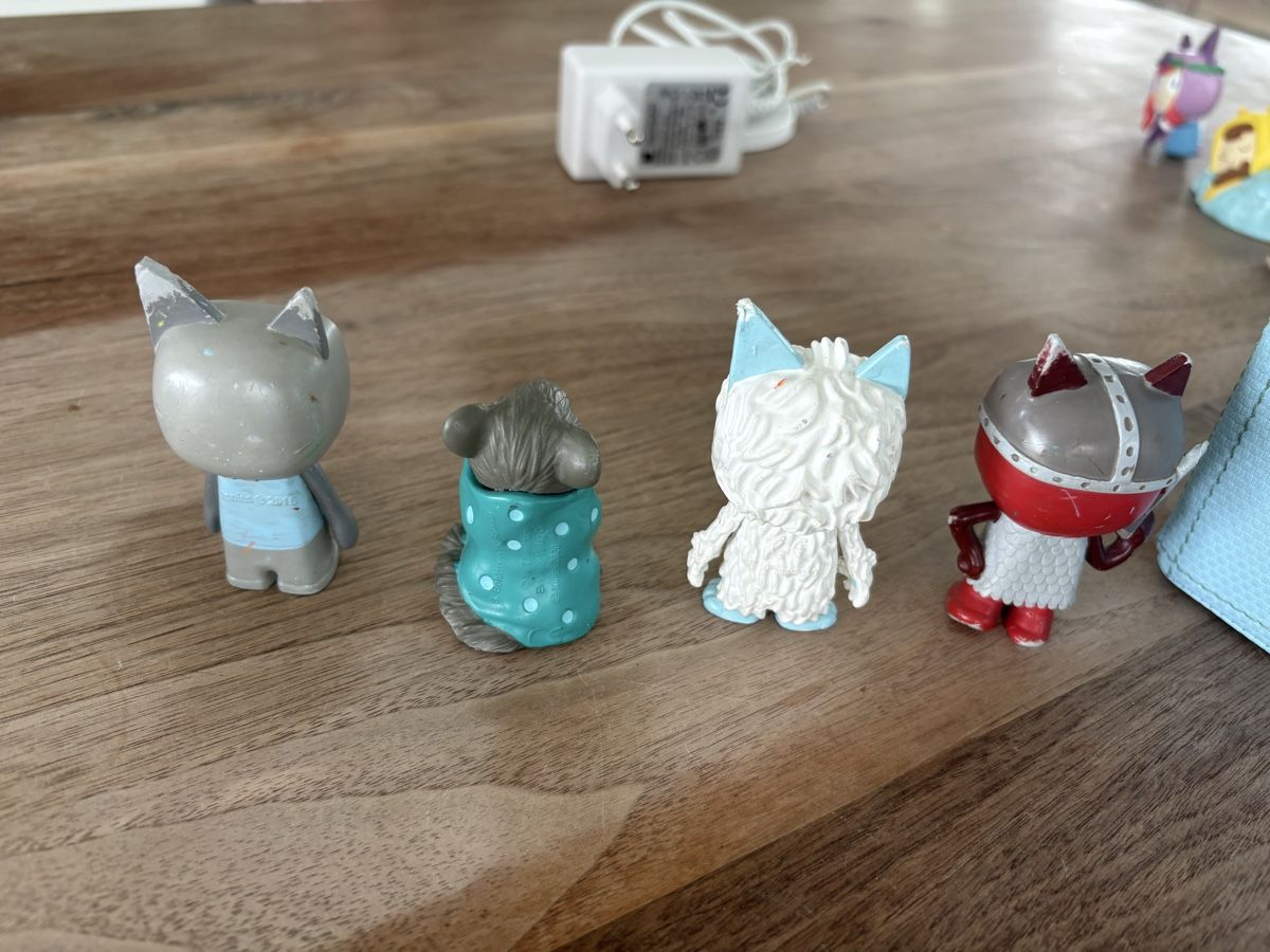 Tonies Giocattoli: Toniebox inkl. 9 Figuren – Usato da Uetendorf venduto da raybee 5
