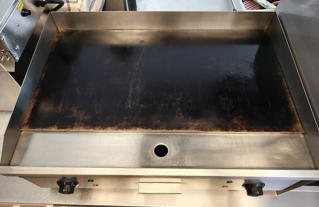 Plateaux: Grillplatte gross – D'occasion à Beckenried par Brunni3 1