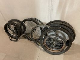 Fahrradteile verschiedene Felgen und Pneus