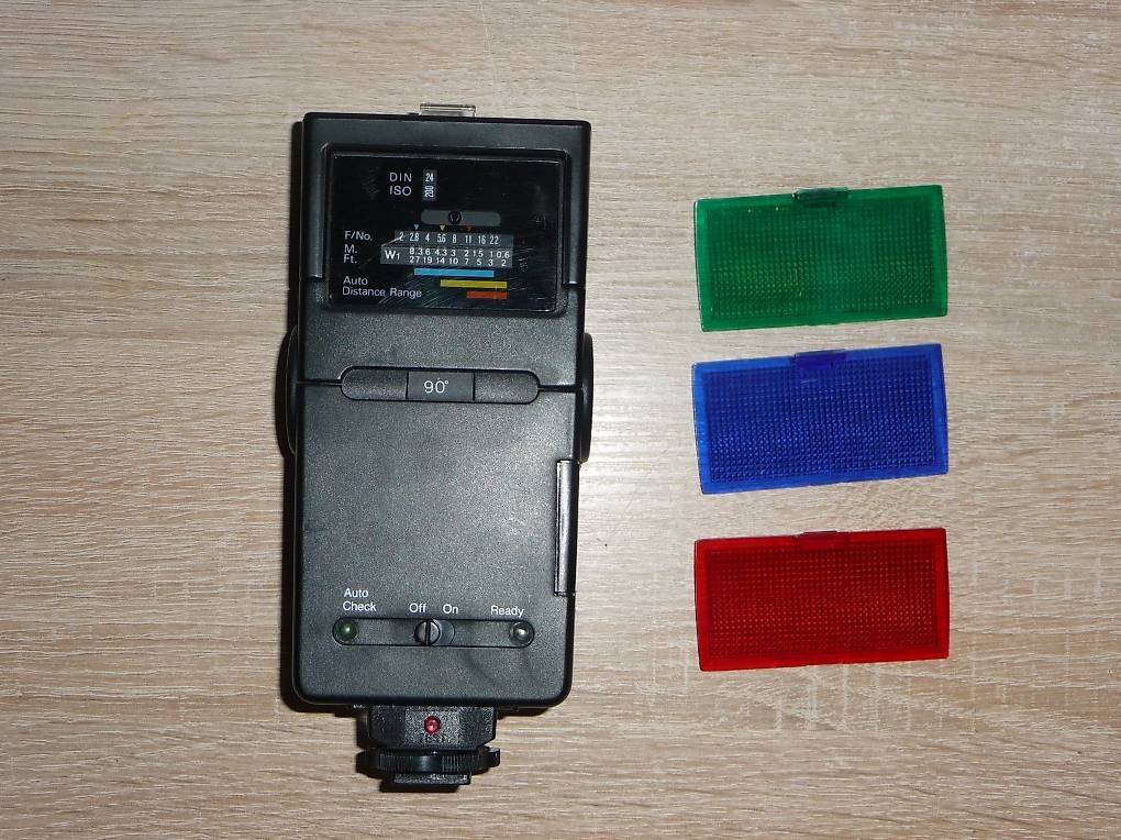 Carena Flash: Blitz Carena CA1121 3 Farbige Blenden – Usato da Rapperswil SG venduto da 1035f 3