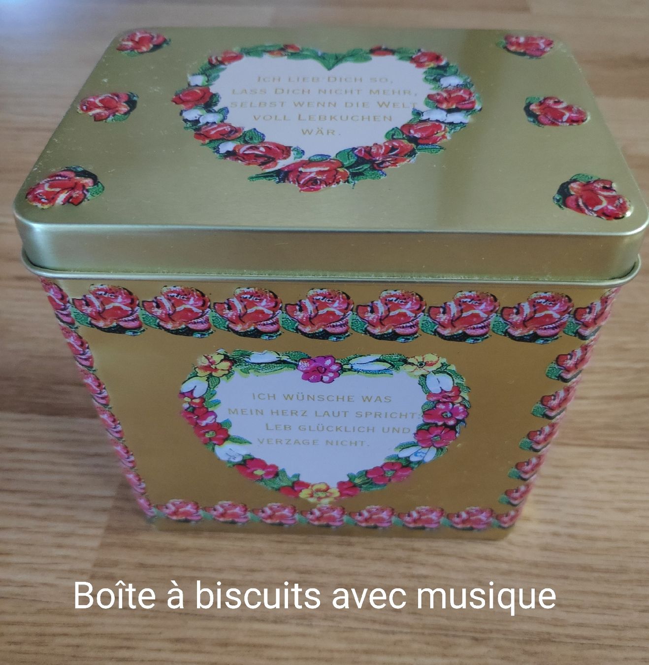 Contenitori & Simili: Boîte à biscuits avec musique – Usato da Couvet venduto da fat_kyl7
