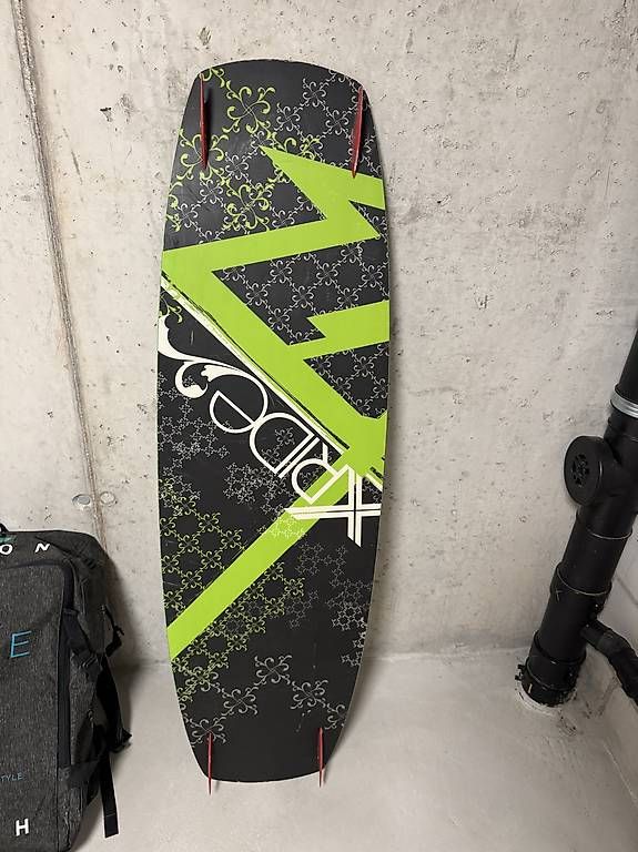 Kite: Kiteboard 141 – Gebraucht aus Bottmingen von adr_hl69 1
