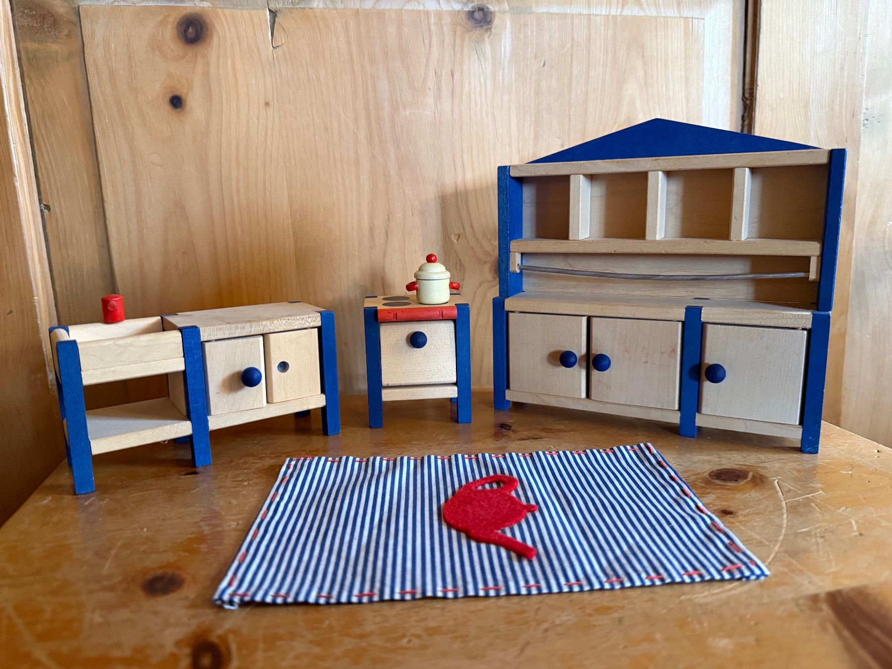 Case e mobili per bambole: Puppenhaus Möbel - Kitchen – Usato da Forch venduto da amabokke101