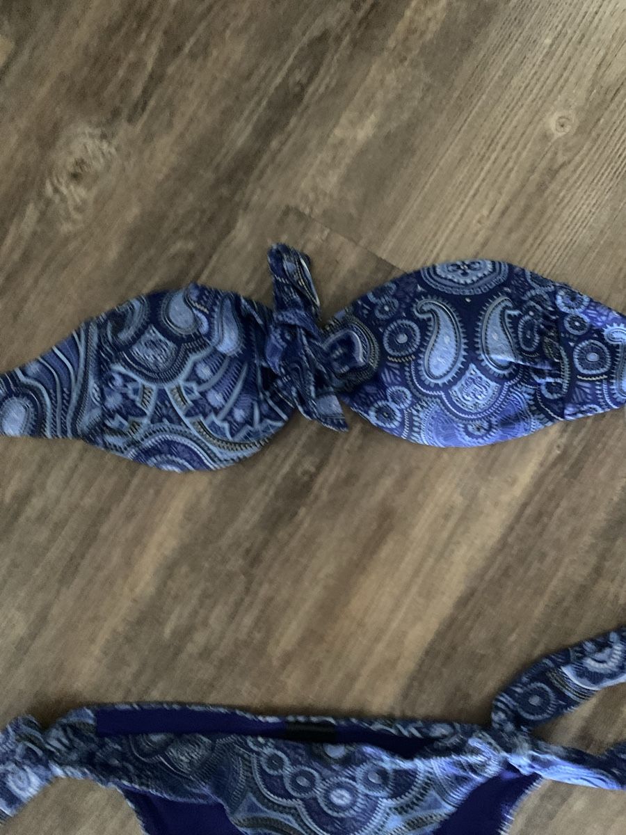 Badekleider & Bikinis: Bikini – Gebraucht aus Emmen von Bgucci_girl 3
