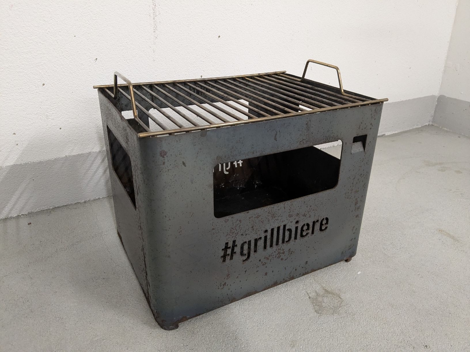 Grills: Beer Box Hofäts Grill Kiste Feuerschale  – Gebraucht aus Kleinandelfingen von velofreak 2