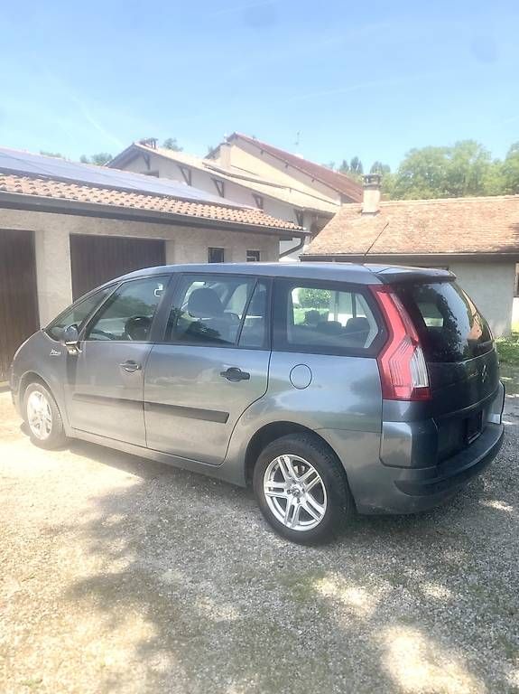 Citroën Automobili: Citroën C4 Grand Picasso – Usato da Collonge-Bellerive venduto da CricriWhite