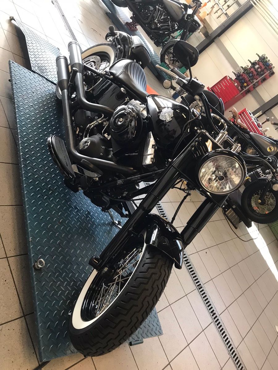 Chopper: Harley Davidson FLS 103 – Usato da Walenstadt venduto da Miscusi 4