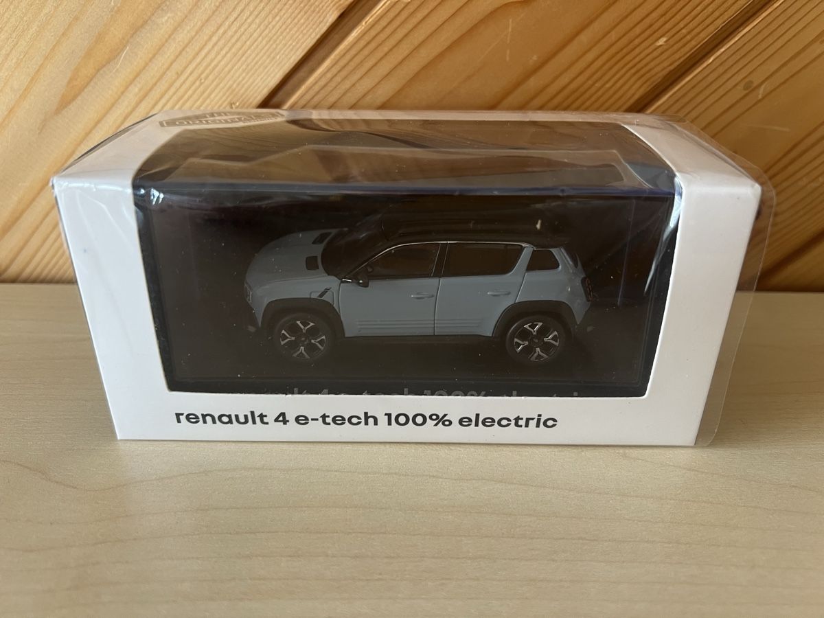 Renault Modellini d'auto: Renault 4 E-Tech 100% Electric R4, Norev, 1:43, Modellauto – Nuovo e nell'imballaggio originale da Bachenbülach venduto da Manolo007 1