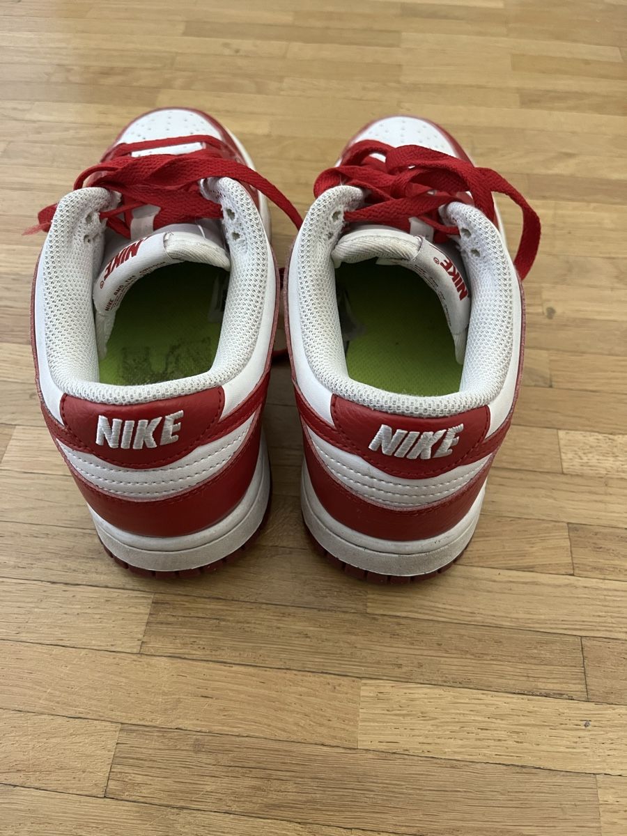 Nike Chaussures femmes: Baskets Nike 37.5 – D'occasion à Genève par van_yjj2 2