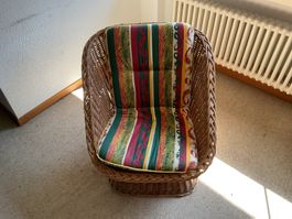 Korbsessel mit Polster, braun, guter Zustand