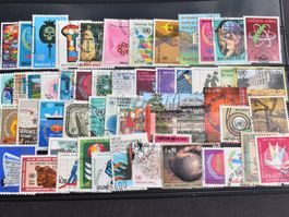 50 Stk. UNO Briefmarken. .  B1106F