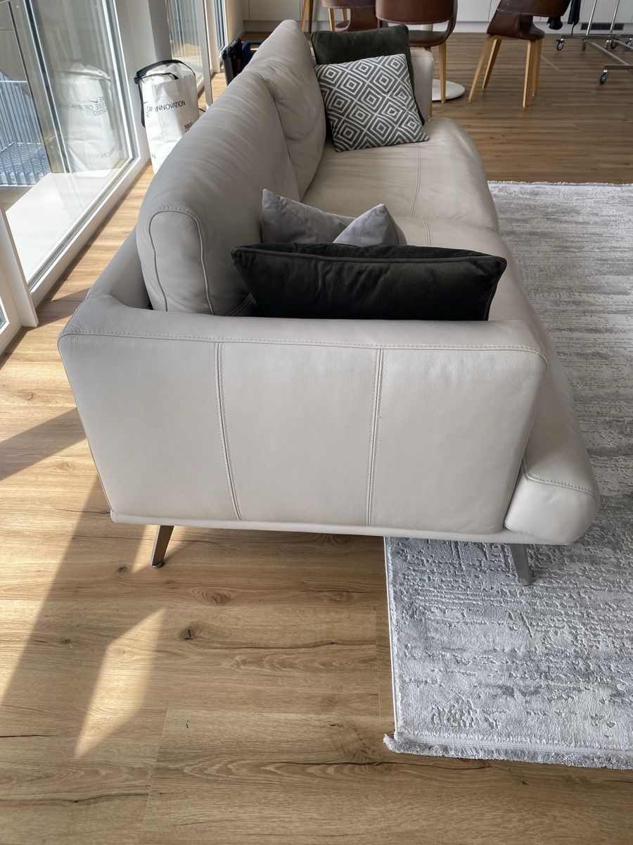 Sofas: Ledersofa in light gray – Gebraucht aus Winterthur von JasonHa 3