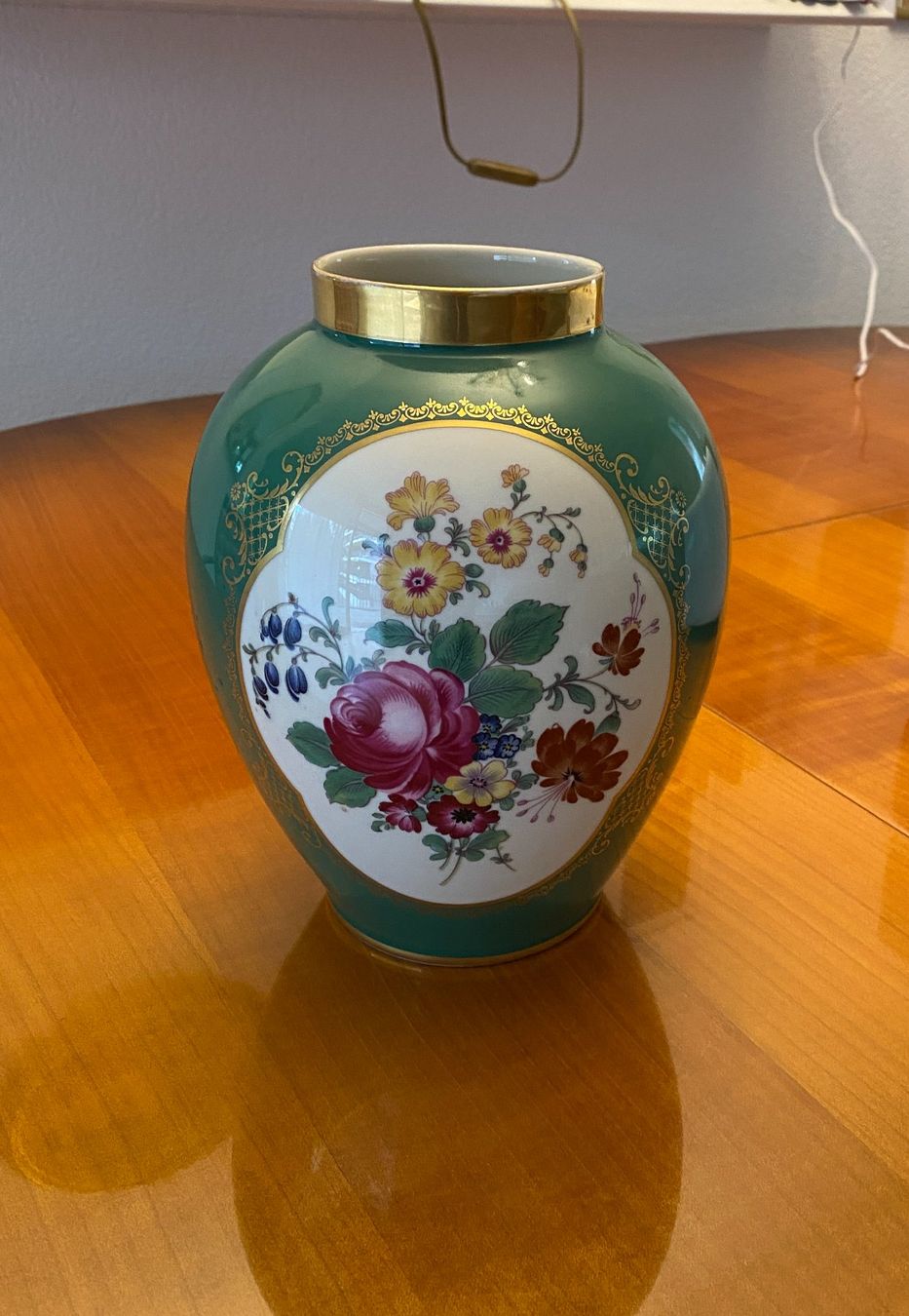 Thomas Vasi & Recipienti: Antike handbemalte Vase, Thomas Ivory – Usato da Brügg BE venduto da saphyrus24