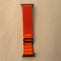 Orange Alpine Loop Armband für Apple Watch Ultra