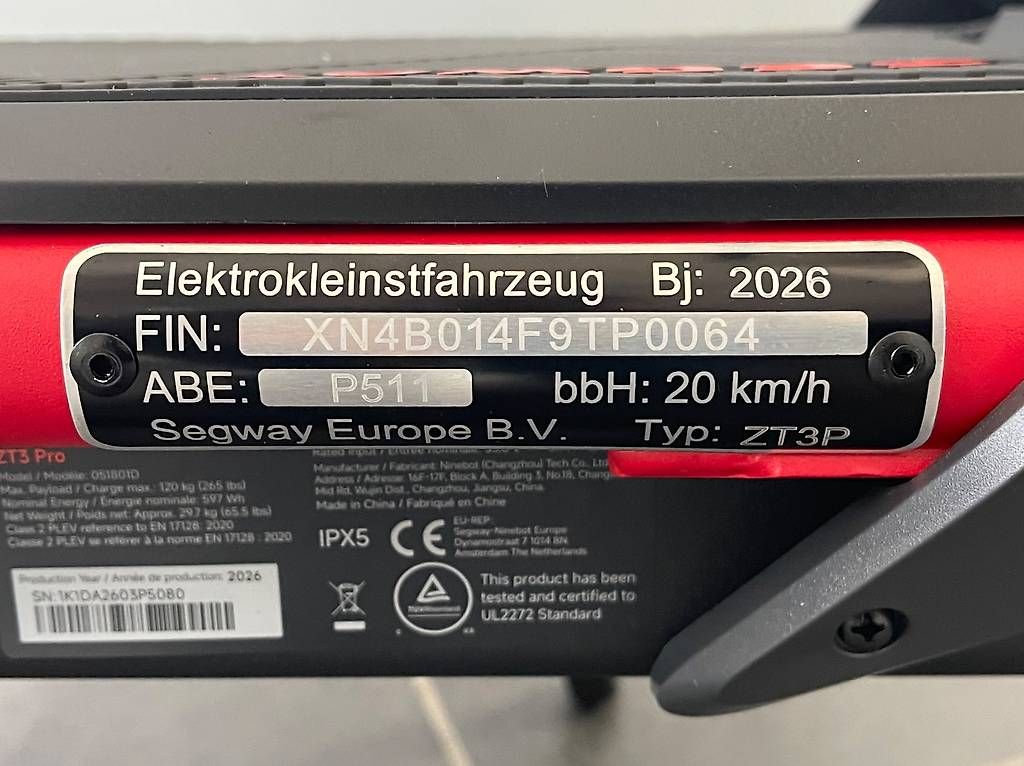 Segway Kickboard: Segway-Ninebot ZT3 Pro, Garantie bis 05/2028 – Usato da Unterlunkhofen venduto da BP5002 3