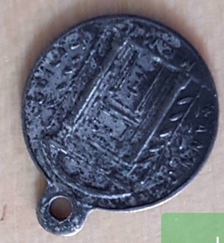Médailles: médaille pape pie Xll 12 – D'occasion à Courgenay par chantalcm 1
