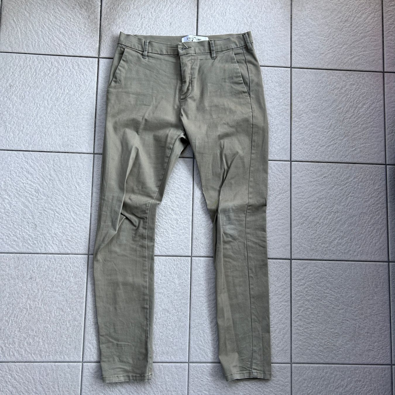 Hosen: Topman Chino, grün, W32, L32 – Gebraucht aus Winterthur von Bubenberg