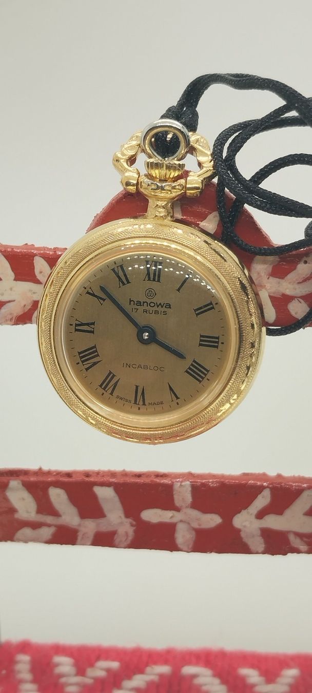 Orologi: Pendentif montre vintage – Usato da La Chaux-de-Fonds venduto da jac_9llg 1