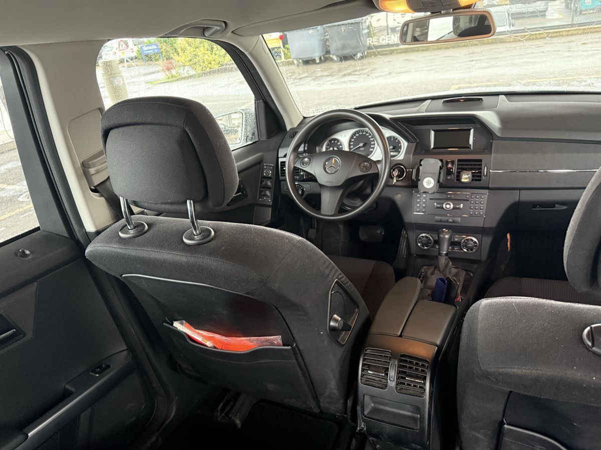 Mercedes-Benz Autos: Mercedes Glk 220 cdi 4x4 – D'occasion à Collombey par arta1804 4