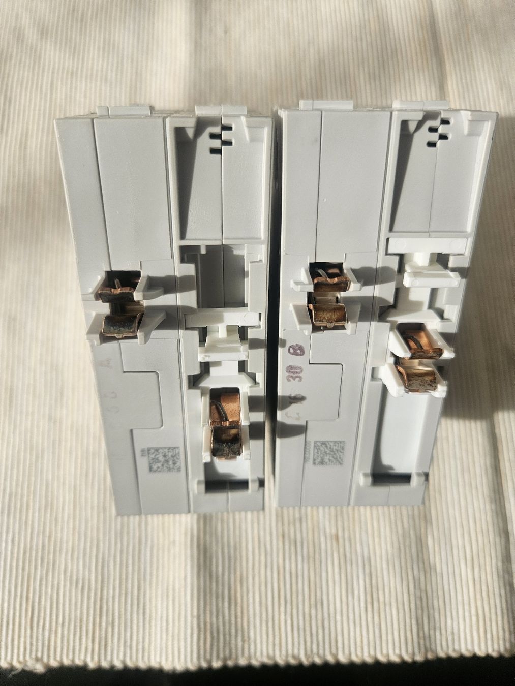 ABB Composants électroniques: ABB Smissline Fi-Ls 2 Stück 16A  – Neuf (Voir description) à Würenlingen par Dinli 1