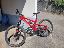 VTT tout suspendu en carbone