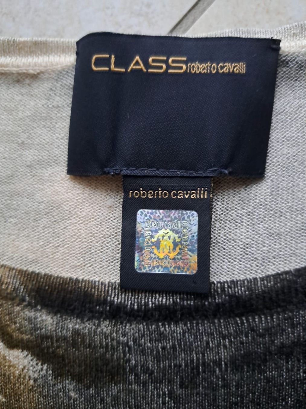 Maglioni & Felpe: schöner Seide/Kaschmir-Pullover von CLASS Roberto Cavalli – Usato da Neuhausen am Rheinfall venduto da mariess 2