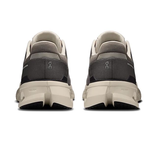 On Chaussures hommes: On Cloudrunner 2 Waterproof Gr 46 Neu – Neuf avec emballage d'origine à Zürich par shq_nm2c 4