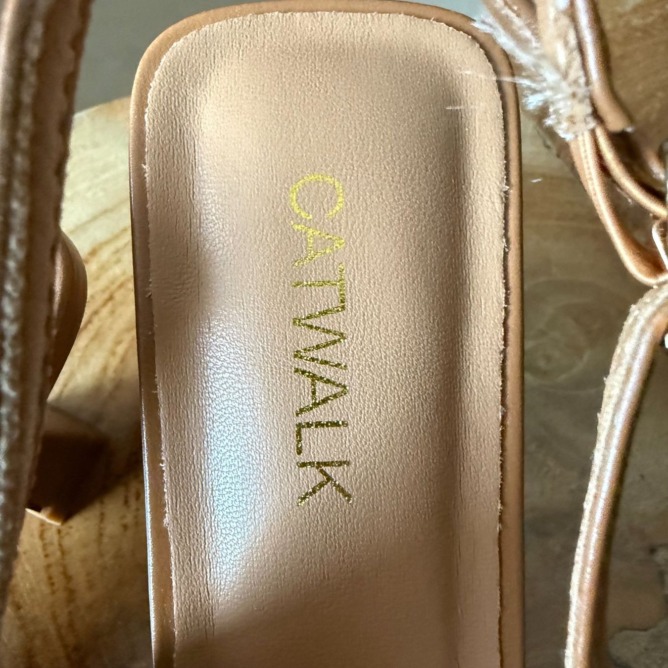 Dosenbach Scarpe da donna: Catwalk Slingpumps, Gr. 37, ungetragen – Nuovo (secondo la descrizione) da Riedholz venduto da han_fy6l 4