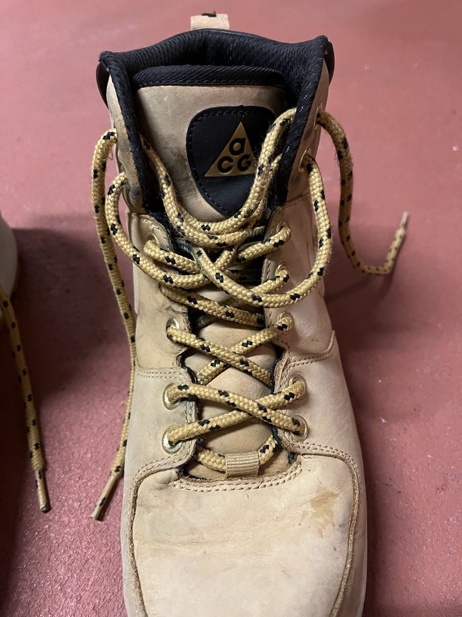 Schuhe für Jungen: Winterschuhe – Gebraucht aus Zufikon von gia_ld5b 1