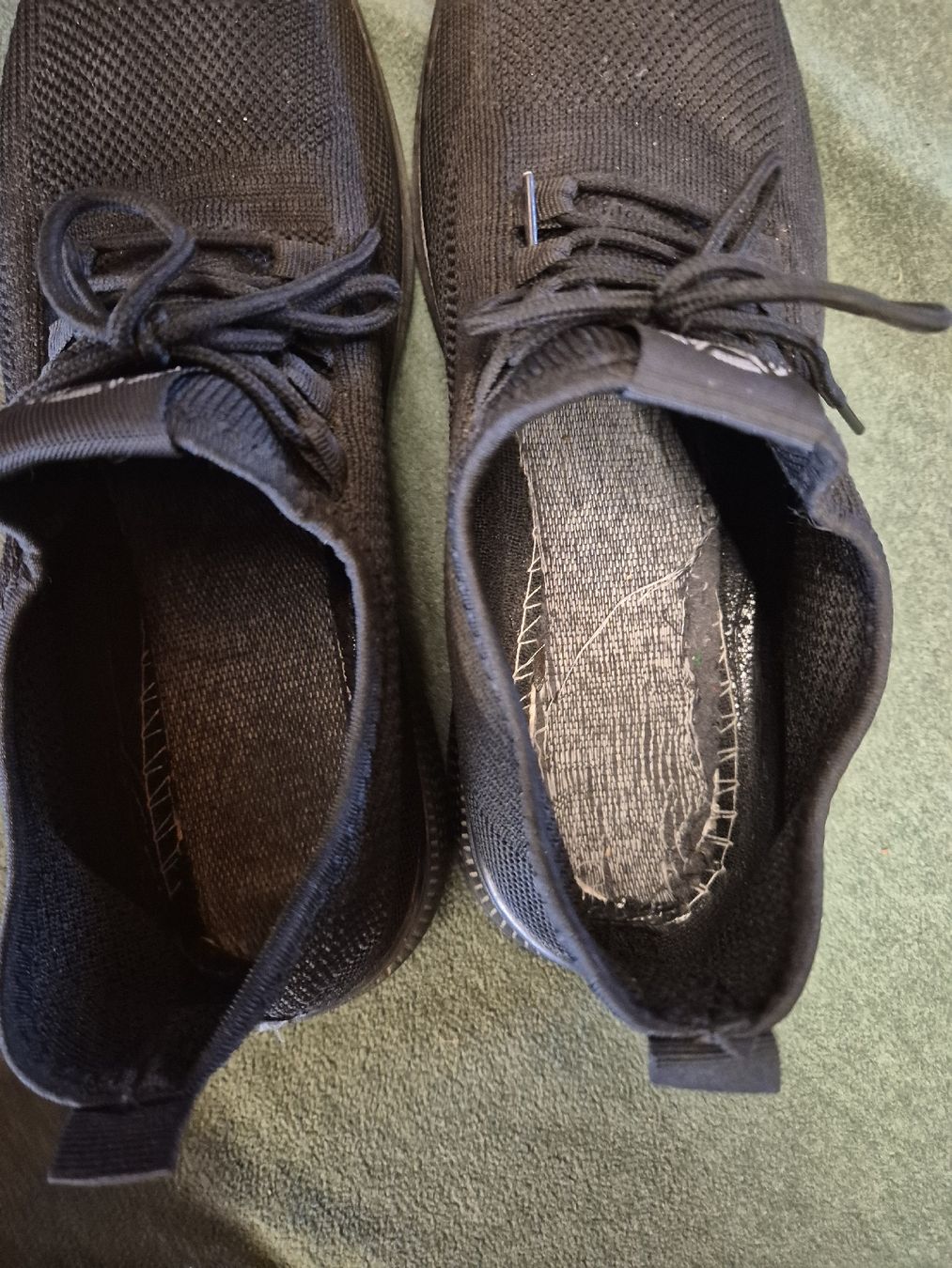 Scarpe da uomo: Schwarze Herren Schuhe, Grösse 46, – Usato da Halten venduto da GiMu.84 5