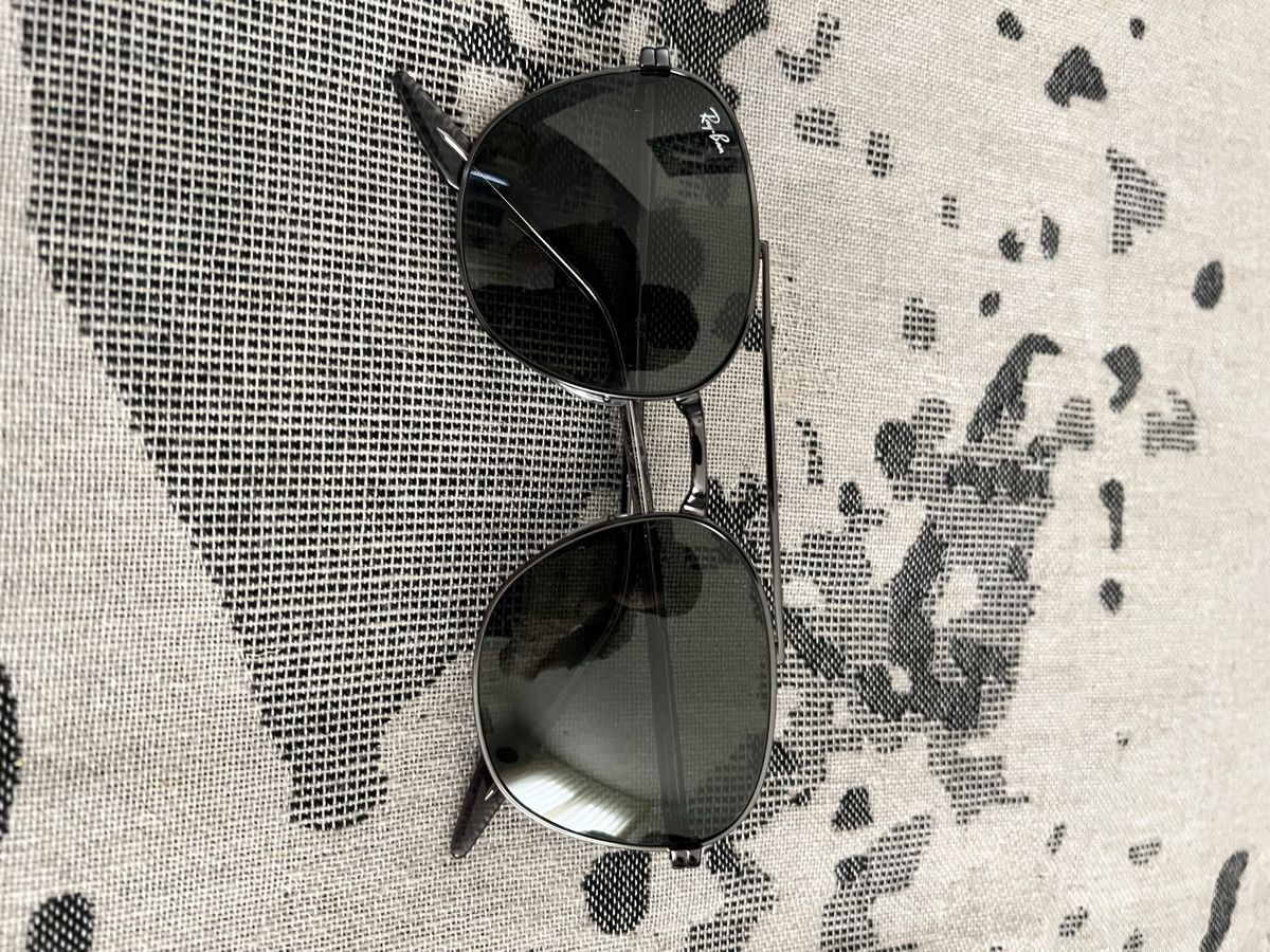 Occhiali & Lenti: Ray Ban Sunglasses Gunmetal – Nuovo e nell'imballaggio originale da Thalwil venduto da apudhelvetia 1