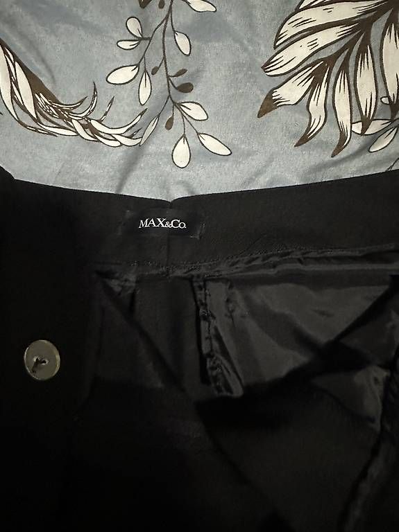 Hosen: Pantaloni MAX&Co neri - 48 – Gebraucht aus Biasca von mat_x8j6 1