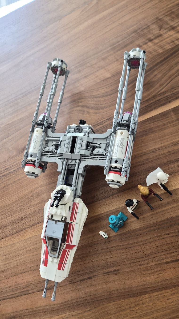Lego Kit di costruzioni: LEGO Widerstands Y-Wing Starfighter – Usato da Rütihof venduto da bemeier79