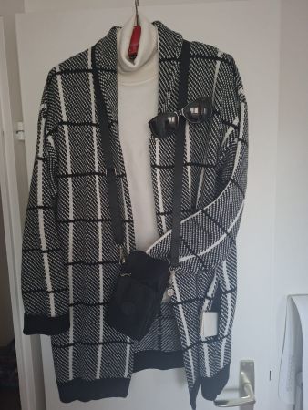 Damen Strickjacke Neuwertig Gr.M