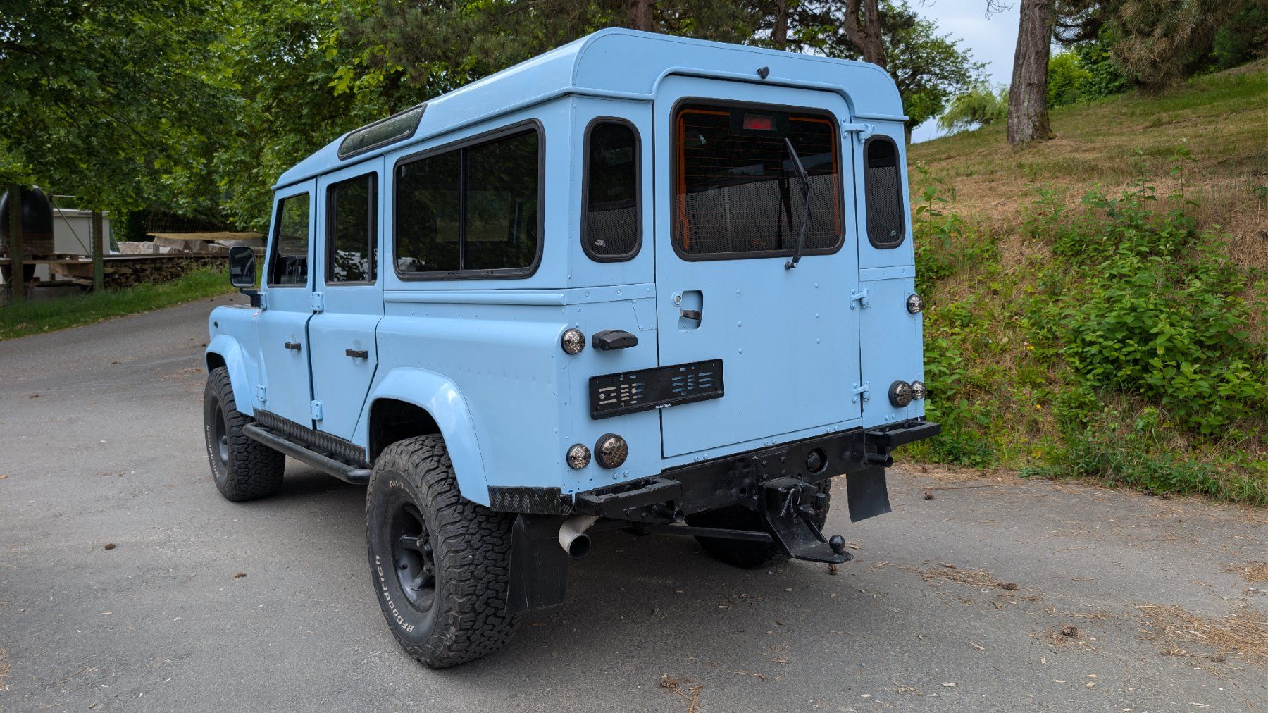 Land Rover Automobili: Land Rover Defender 110 – Usato da Buchrain venduto da dextar 3