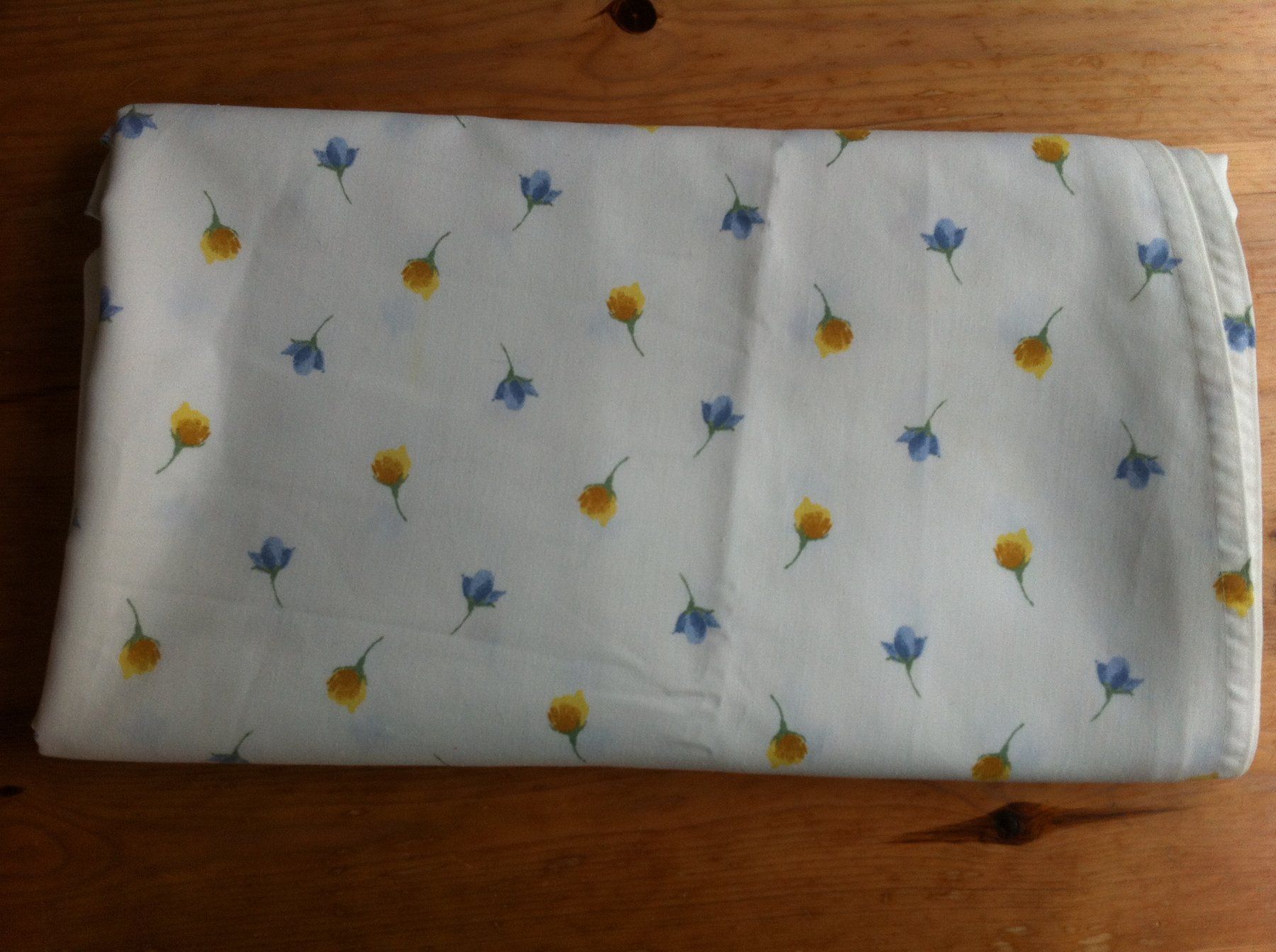 Autre linge de table: 2 Tischdecken – D'occasion à Brunnen par Artemis53 1