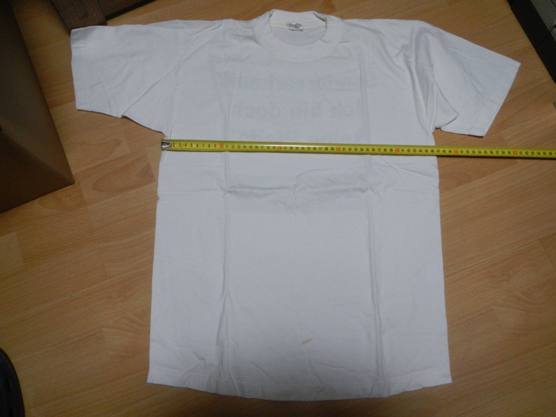 T-shirt: T-Shirt – Usato da Bronschhofen venduto da happynews2018