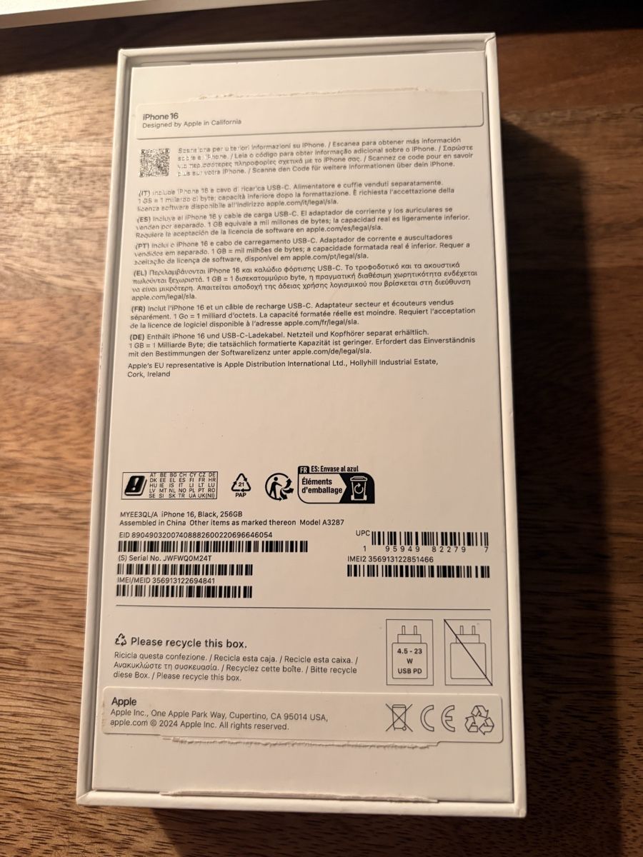 Apple Telefoni cellulari / Smartphones: Boîte pour iPhone 16 – Usato da Le Cerneux-Péquignot venduto da dav_57m2 1