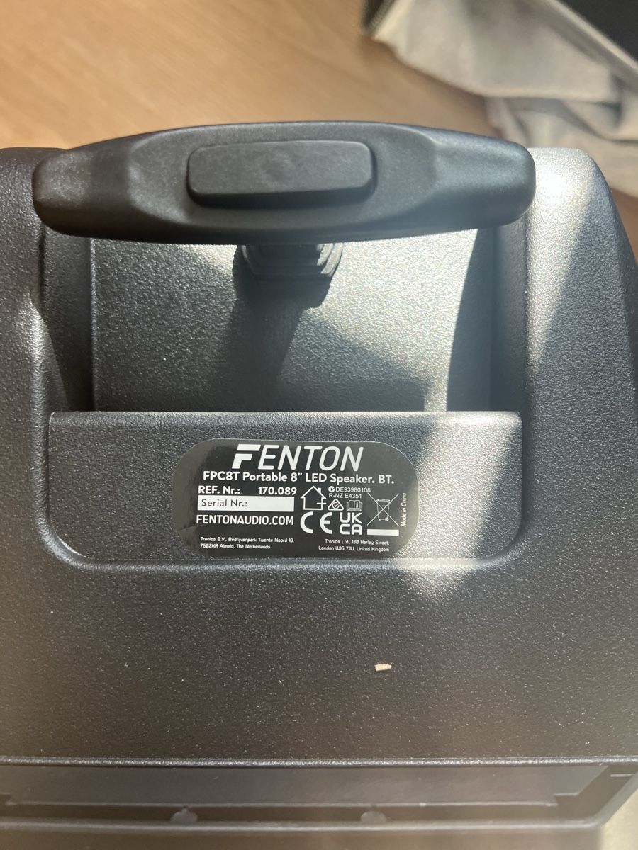 Lautsprecher: Fenton Musikbox mit Mikrofon – Gebraucht aus Sutz von Toyota14 1