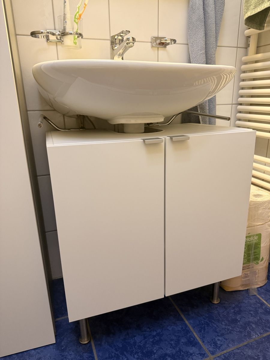 Ikea Badezimmermöbel: Lavaboy - Waschbeckenunterschrank – Gebraucht aus Sulgen von Re-Surgencer