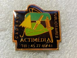 Ansteckpin 128: Actimedia