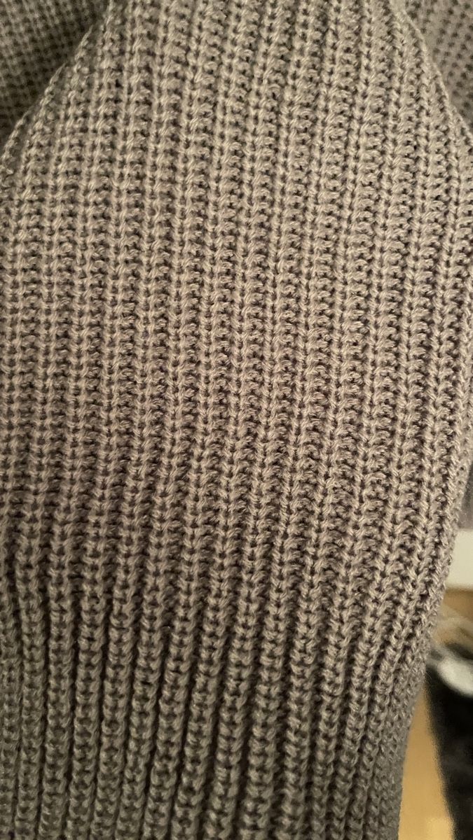 Pulls & Sweat-shirts: Grosser Pullover Gr. XL – Neuf (Voir description) à Trimbach par Alessia75 4