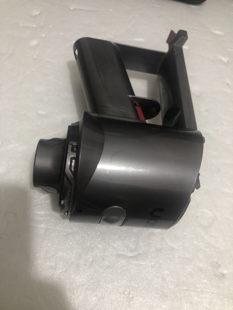 Dyson Aspirateurs & Accessoires: Dayson sv10 & V8   Orginal  Motor  mit  Gehäuse – D'occasion à Biel-Bienne par alos07