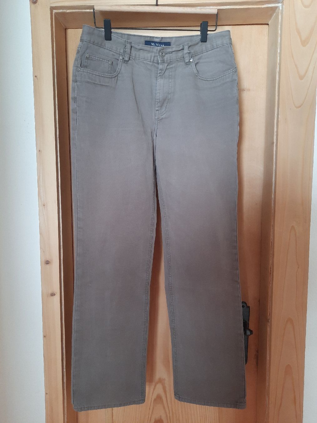 Hosen: McNeal Damen Hose - Gr. 42 – Neu (gemäss Beschreibung) aus Unterterzen von elebo 9