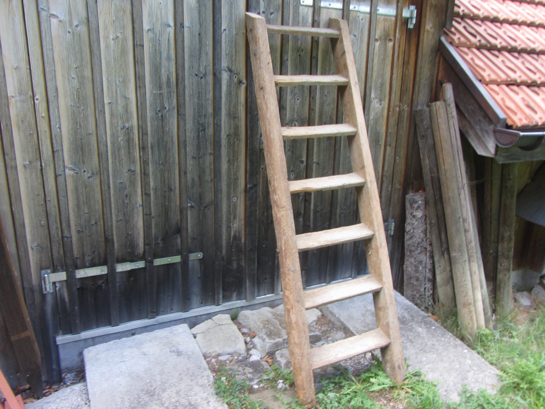 Escaliers: Antike Holzleiter - Treppe – D'occasion à Wolfhalden par Quiria68
